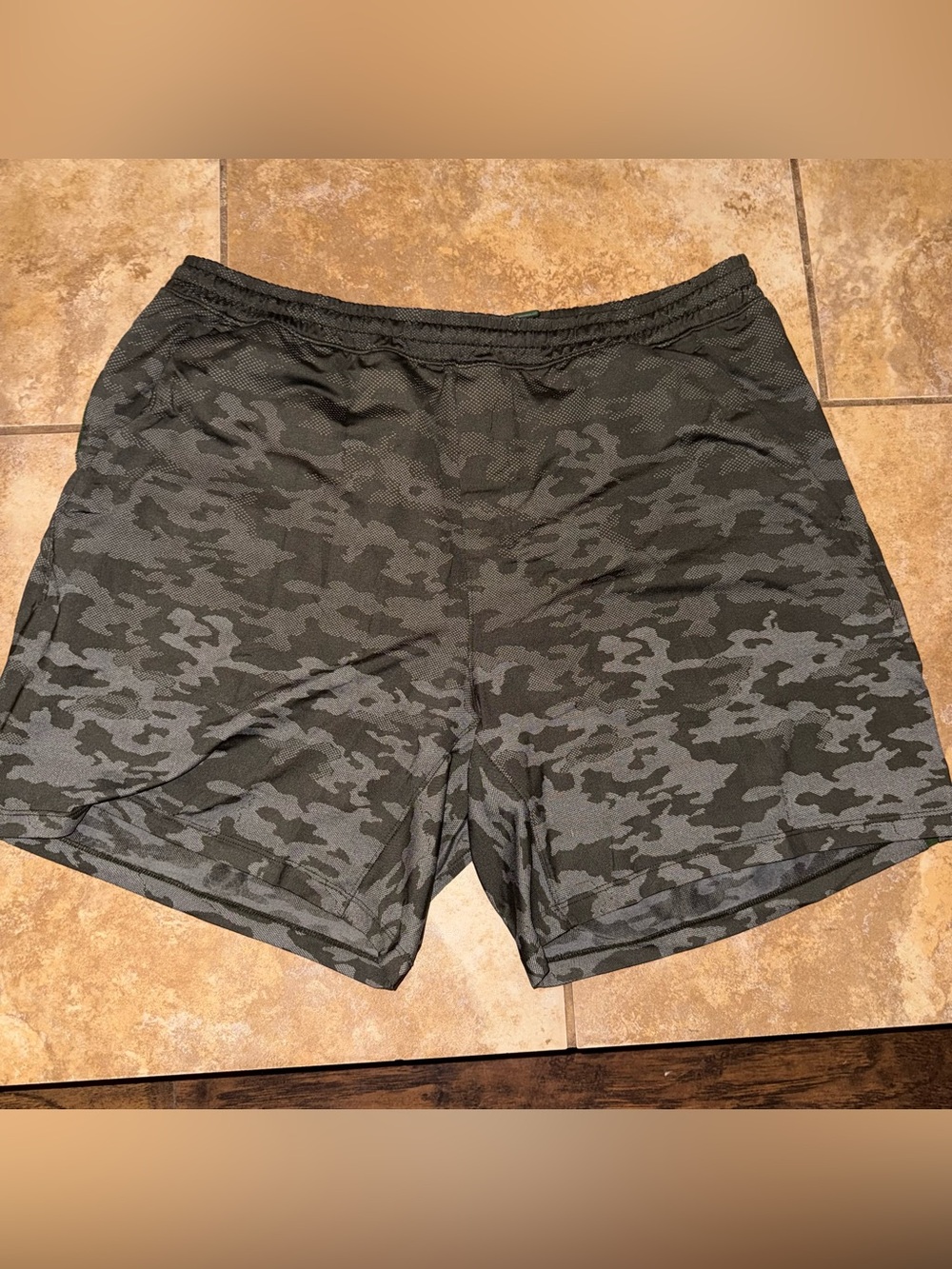 Men's linerless pace breaker shorts 7in